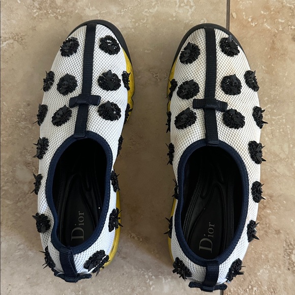Dior Black and White Floral Mesh Sneakers - Picture 1 of 5